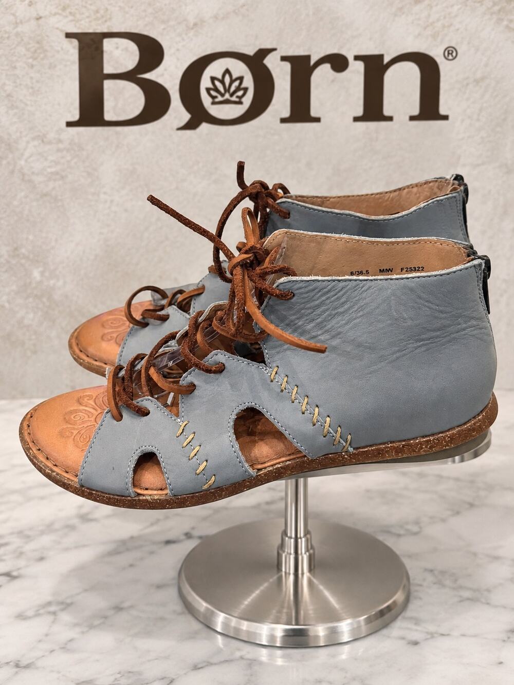 Born Nea Blue Gray Leather Lace-Up Gladiator Sandals Women’s 6 EU 36.5
